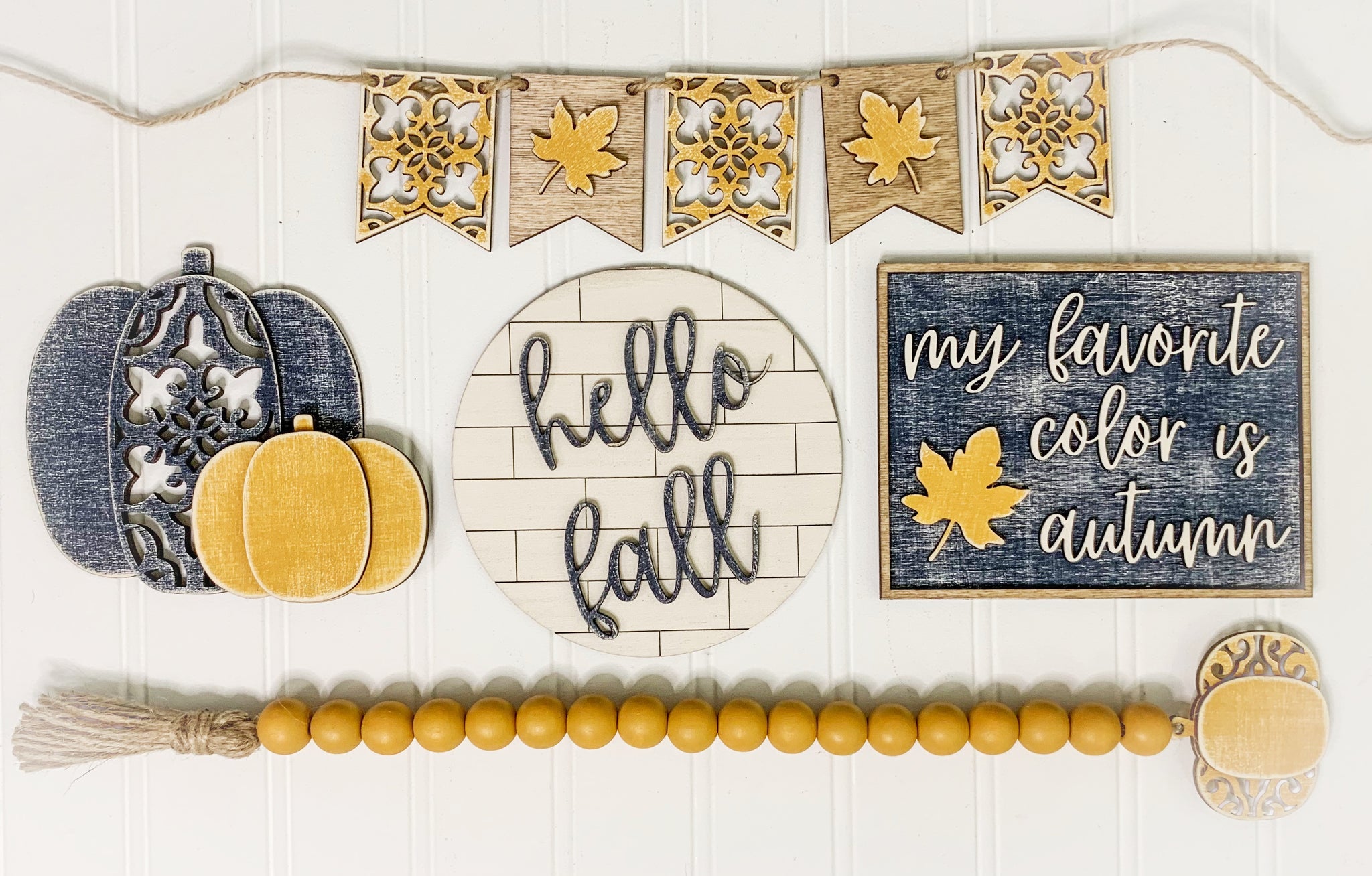 DIY Hello Fall tiered tray/mini signs